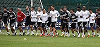 Beşiktaş'ta Almeida ve Hutchinson Takımla...