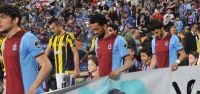 Bosingwa, F.Bahçe soyunma odasına gitti