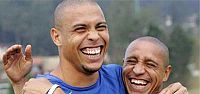 Brezilyalı Ronaldo'dan Roberto Carlos'a...