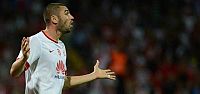 Burak Yılmaz derbiye zor.