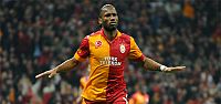 Drogba En İyi 11'de!