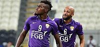 Emenike attı, kupa geldi