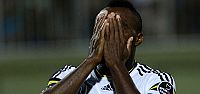 Emenike neden gol atamıyor!