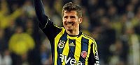 Emre'ye 2 Yıl Hapis!