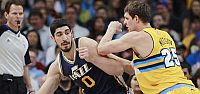 Enes Kanter'den 'double double'