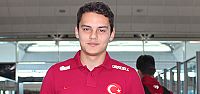 Enes Ünal, zirveyi hedefliyor