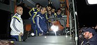 Fenerbahçe otobüsüne silahlı saldırı!