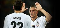 FLAŞ! Podolski Gomezi niye aradı ?