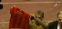 Galatasaray, Melo'yu savundu!