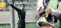 Genç hakem kalbine yenildi!