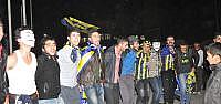 Hakkari'de Kürtçe Şarkili, Halayli Fenerbahçe...