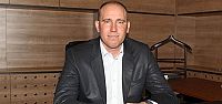 Harun Erdenay, genç millileri tebrik etti.