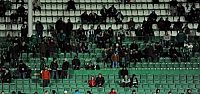İlk hafta boş tribünlere oynandı
