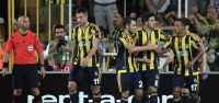Kadıköy’de van Persie’ye şok!