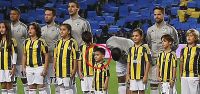 Kayserili minik Fenerbahçeli Kadıköy'de