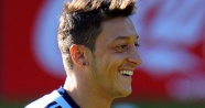 Mesut’tan zafer selfie’si haberi