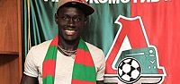 Niasse resmen Lokomotif Moskova'da