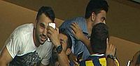 Ozan ve Volkan tribünde!