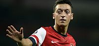 Robert Pires'ten Mesut Özil'e övgü