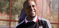 Roberto Carlos Gözdağı Verdi!