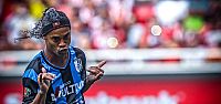 Ronaldinho geliyor!