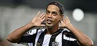 Ronaldinho'dan Beşiktaş'ı şok edecek...