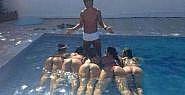 Ronaldinho'nun Havuz Partisi Brezilya'da...