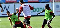 Sneijder Antrenmana Katılmadı!