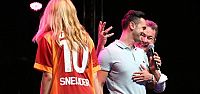 Sneijder'in formasına 13 bin lira