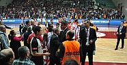 Tofaş-Beşiktaş Integral Forex: 76-74