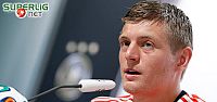 Toni Kroos Real Madrid'de!