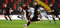 Trabzon 90+3'te galibiyeti kaçırdı