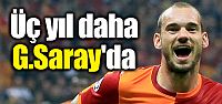 Üç yıl daha Galatasaray'da!...