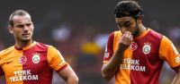 Wesley Sneijder'in menajeri sert konuştu:...