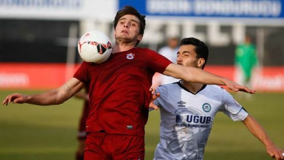 Trabzonspor ikinci yarı açıldı