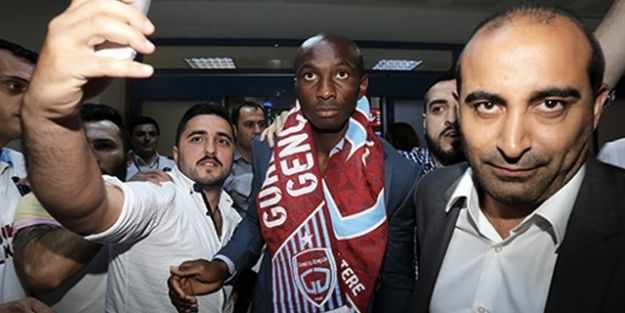 Trabzonspor, Mbia'ya kavuştu