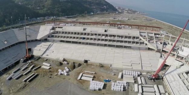 Trabzonspor'un yeni stadyumunda şok!
