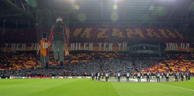 TT Arena'da müthiş koreografi!