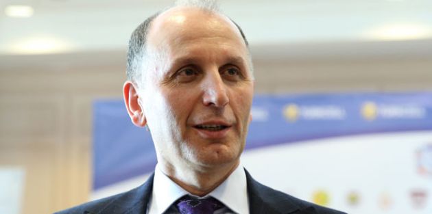 Usta: 'El birliği ile yeniden inşa etmeliyiz'