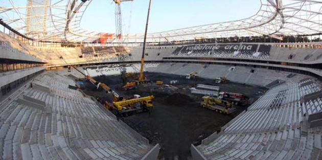 Vodafone Arena tribünlerine efsanelerin isimleri