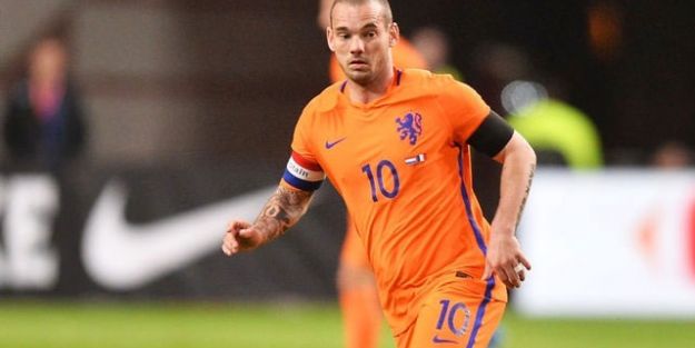 Wesley Sneijder rekora hazırlanıyor