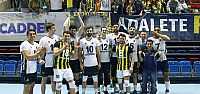 Fenerbahçe Grundig finalde