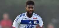 Barcelona Umtiti'yi renklerine bağladı